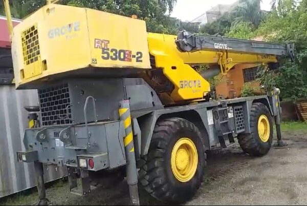 GROVE RT 530E-2 2014 30 TON.