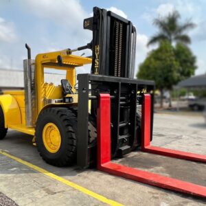 EMPILHADEIRA HYSTER CHALLENGER 520B 25 TON.