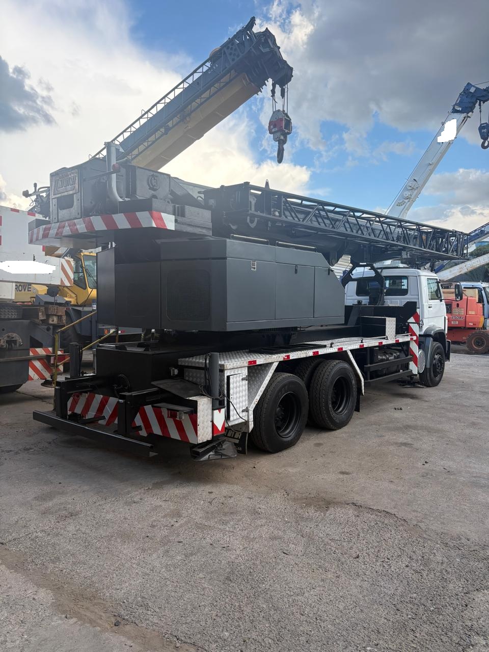 LUNA GT 40/32 2008 40 TON. VW 31260 2009