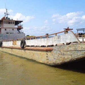 FERRY BOAT A-LAU 100 PASSAGEIROS 220 TON. DE CARGA