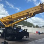 GROVE RT890 2013 90 TON.
