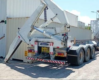 SIDELIFTER STEELBRO SB360 2007 36 TON.