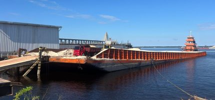 BALSA CARGA GERAL AB-2 86 X 26 X 3,8 M 2024 4.150 TON.