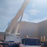 LIEBHERR LTM1220-5.1 2014 220 TON.