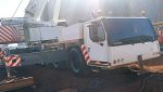 LIEBHERR LTM1220-5.1 2014 220 TON.