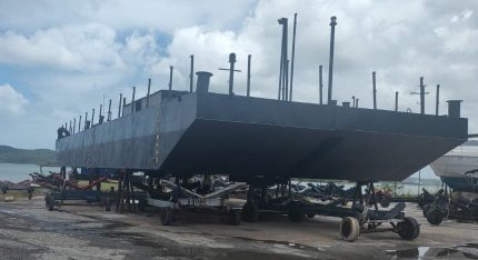 BALSA PETROLEIRA 100.000 LITROS 2010 - CASCO DUPLO