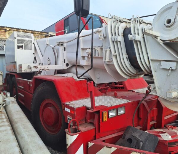 COMPACT TRUCK AG CT.3D 2000