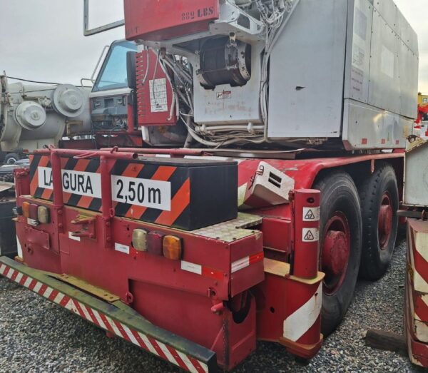 COMPACT TRUCK AG CT.3D 2000
