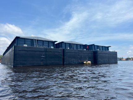 BALSA GRANELEIRA MISSISSIPI 2025 PARA 2000 TON. - CASCO DUPLO