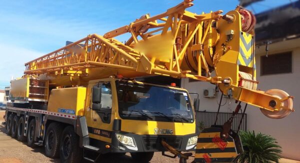 XCMG QY100K-1 2012 100 TON.