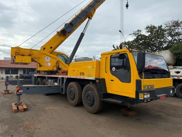 XCMG QY70K 2008 70 TON.