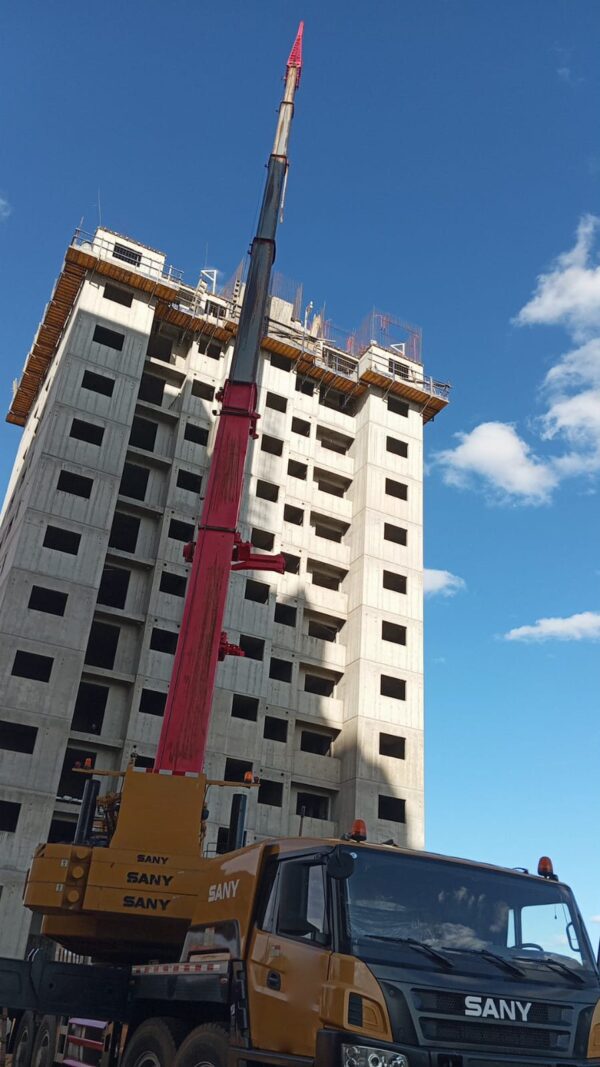 SANY STC800S 2022 80 TON.