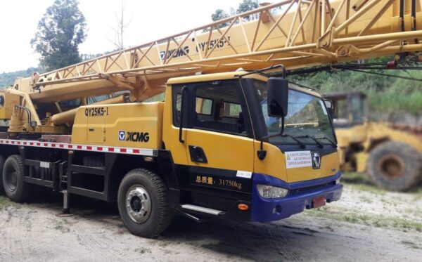 XCMG QY25K5-I 2013 25 TON.