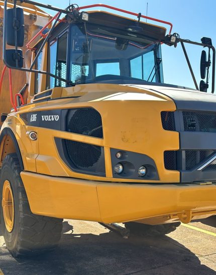 CAMINHÃO FORA DE ESTRADA VOLVO A30G ARTICULADO 2021