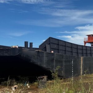 BALSA CARGA GERAL 55X13,50X2,80 M - MOTORIZADA - 2009 – 1.100 TON. MAR ABERTO