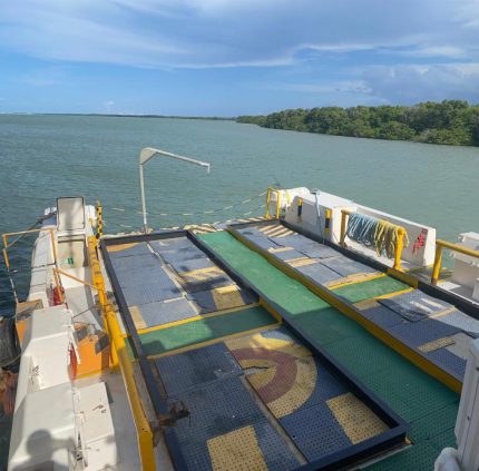 CATAMARÃ PARA 40 PESSOAS PARA MAR ABERTO 2009/2024