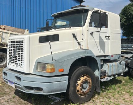 CAVALO MECÂNICO VOLVO NL10-340 1994