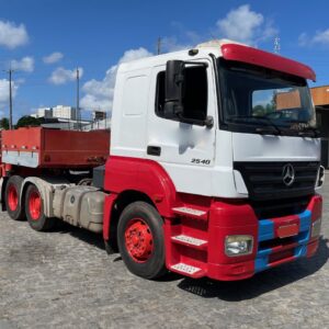 CAVALO MECÂNICO MB AXOR 2540 6X2 CMT80 2010