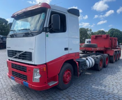 CAVALO MECÂNICO VOLVO FH 12380 6X2 2005