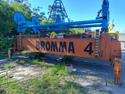 SPREADER BROMMA 2006 40 LT