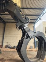REACH STACKER KALMAR RTD1523 2015 15 TON.