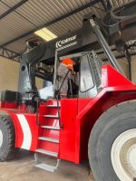 REACH STACKER KALMAR RTD1523 2015 15 TON.
