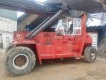 REACH STACKER MADAL 2001 18 TON. - 4 DE ALTO (VAZIO)