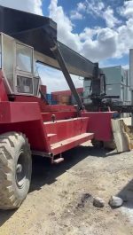REACH STACKER MADAL 2001 18 TON. - 4 DE ALTO (VAZIO)