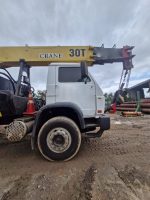 NATIONAL CRANE 2006 30 TON. - VW26260 6X4 2007