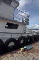 BARCO DE APOIO PORTUÁRIO 17 X 4,5 X 2,20 M 50 TON. 560 HP