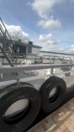 BARCO DE APOIO PORTUÁRIO 17 X 4,5 X 2,20 M 50 TON. 560 HP