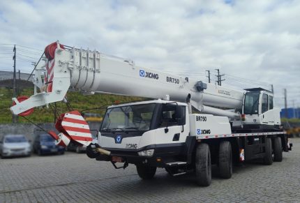 XCMG BR750 2013 75 TON.