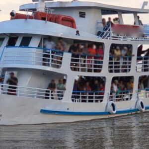 BARCO DE PASSEIO E CARGA 2025 - 170 PASSAGEIROS 120 TON. DE CARGA