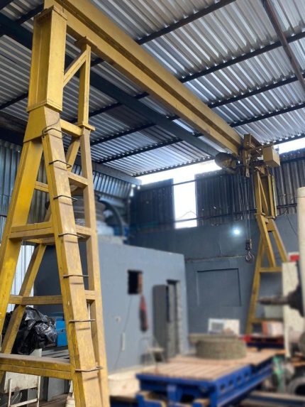 PÓRTICO ROLANTE 5 TON. – VÃO 9 M – ALTURA 4,7 M