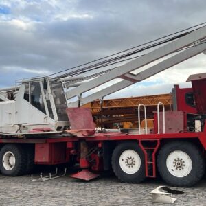 LINK-BELT HC-228H 1991 125 TON.