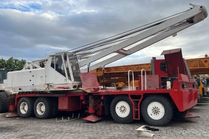 LINK-BELT HC-228H 1991 125 TON.