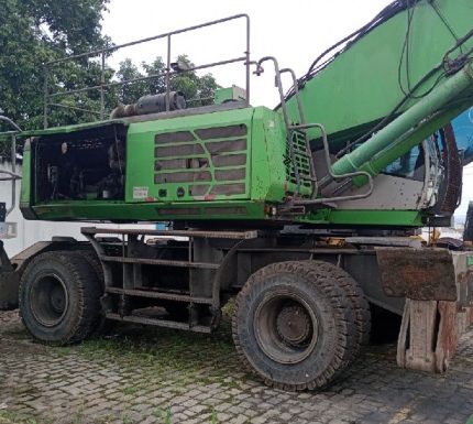 MANIPULADOR DE SUCATAS SENNEBOGEN 840M 2019 sem garra sucateira