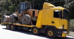 Caminhão Scania 2007 com Prancha e rampa hidráulica 50 ton.