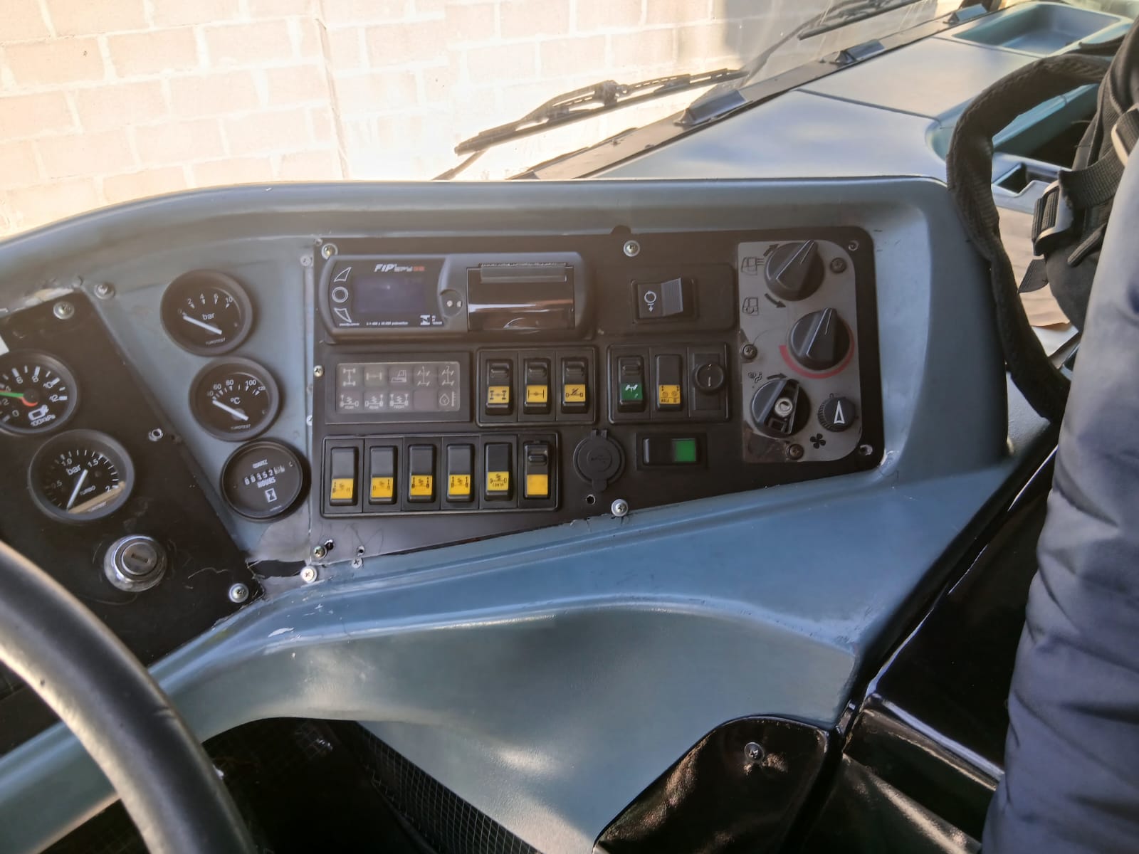 DEMAG AC395 1998 135 TON.