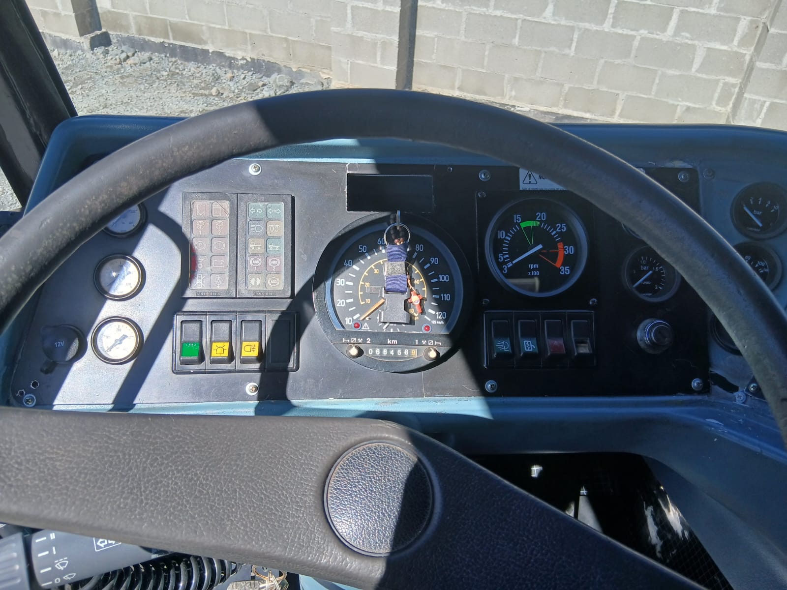 DEMAG AC395 1998 135 TON.