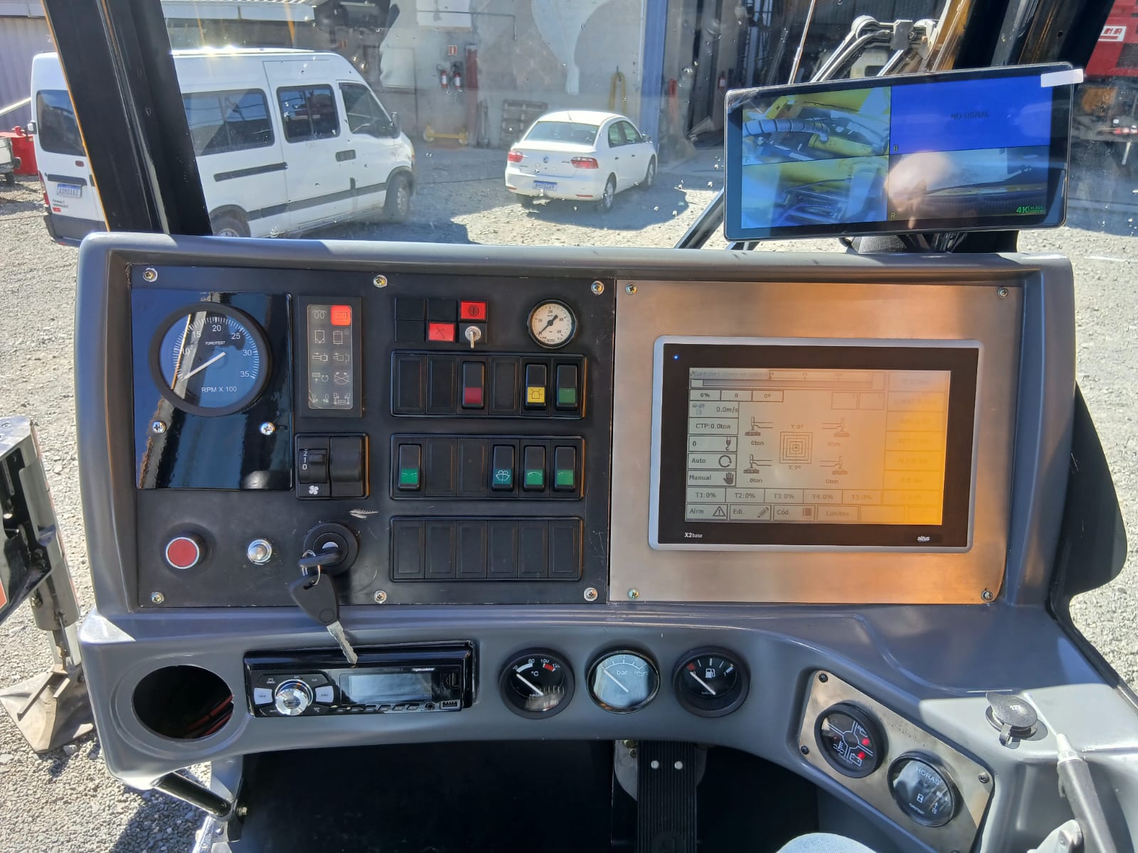 DEMAG AC395 1998 135 TON.