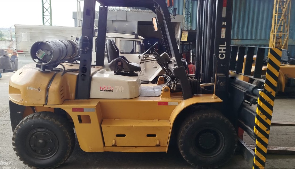 EMPILHADEIRA CHL H2000 CPQYD70 2016 7 TON - GASOLINA - GÁS