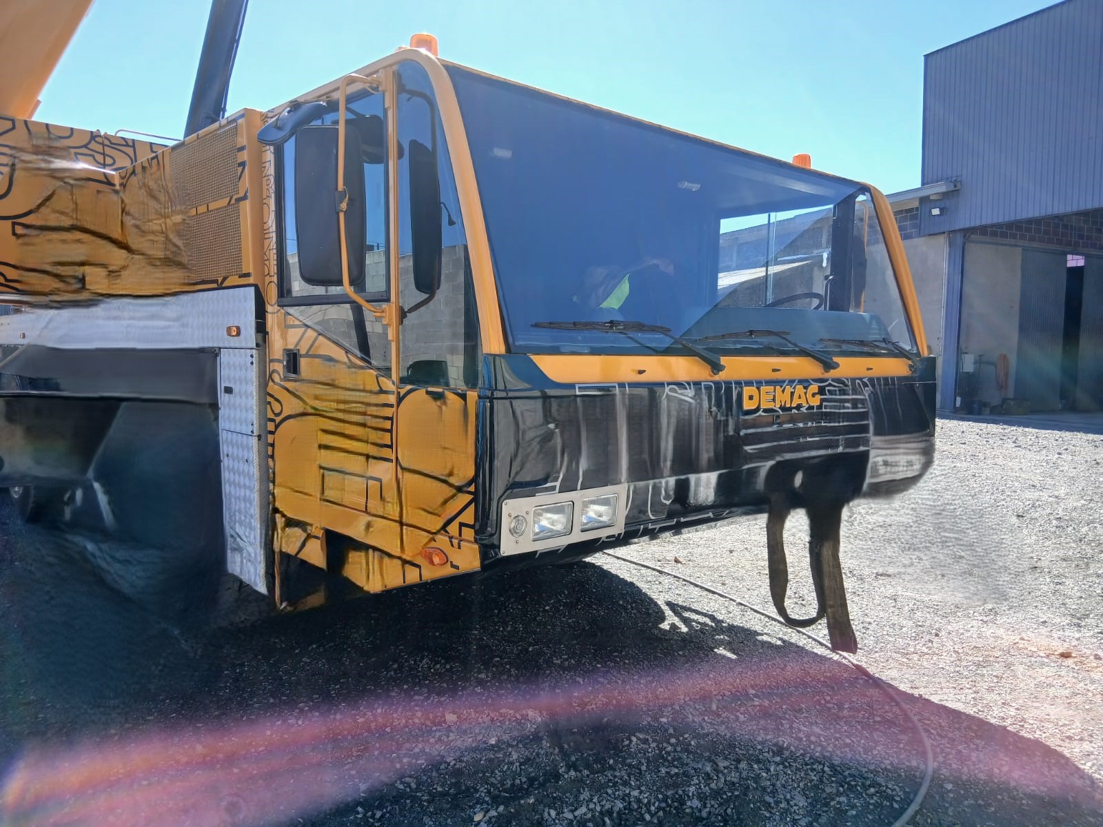 DEMAG AC395 1998 135 TON.