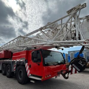 LIEBHERR LTM 1220-5.2 2014 220 TON.